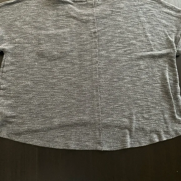Gray Short Sleeve Pocketed Knit Top Cuffed Sleeve / Cherish / Oversized Size S - Picture 5 of 6